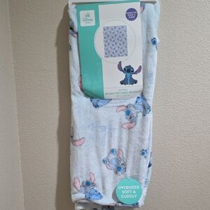 Disney Baby Stitch Oversized Plush Blanket